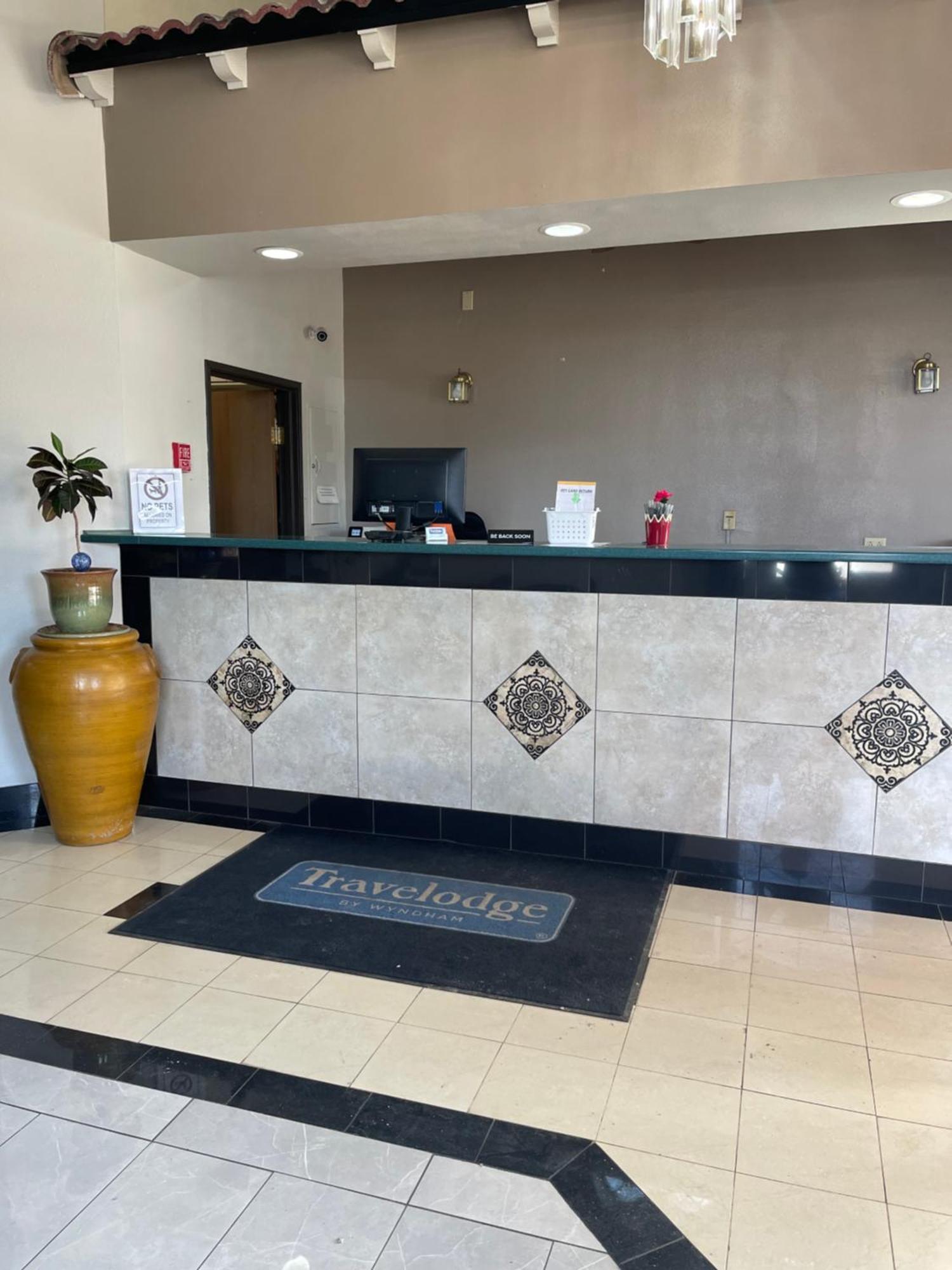 Travelodge By Wyndham Tucson Az Exterior photo