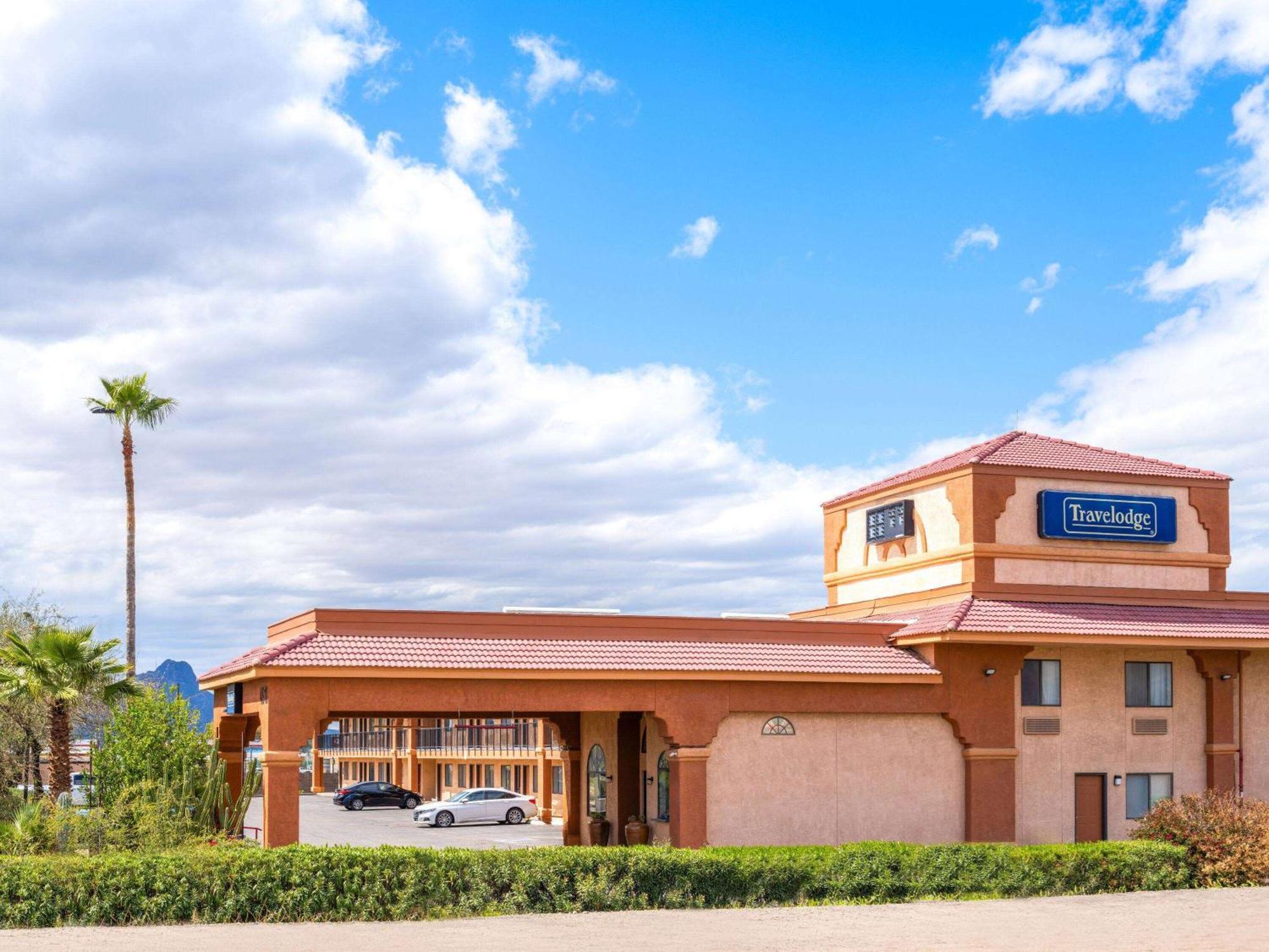 Travelodge By Wyndham Tucson Az Exterior photo