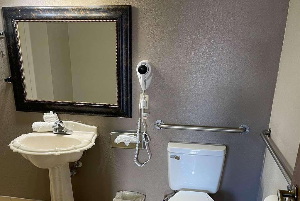 Travelodge By Wyndham Tucson Az Room photo